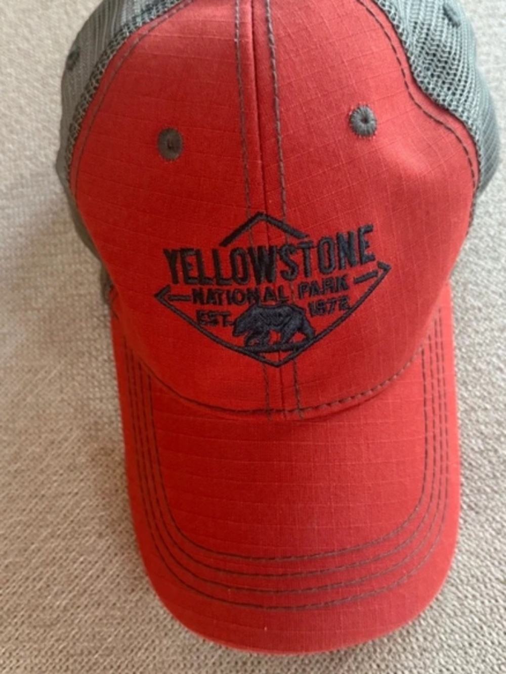 Prairie Mountain Yellowstone National Park Trucker Hat – Red / Grey Mesh